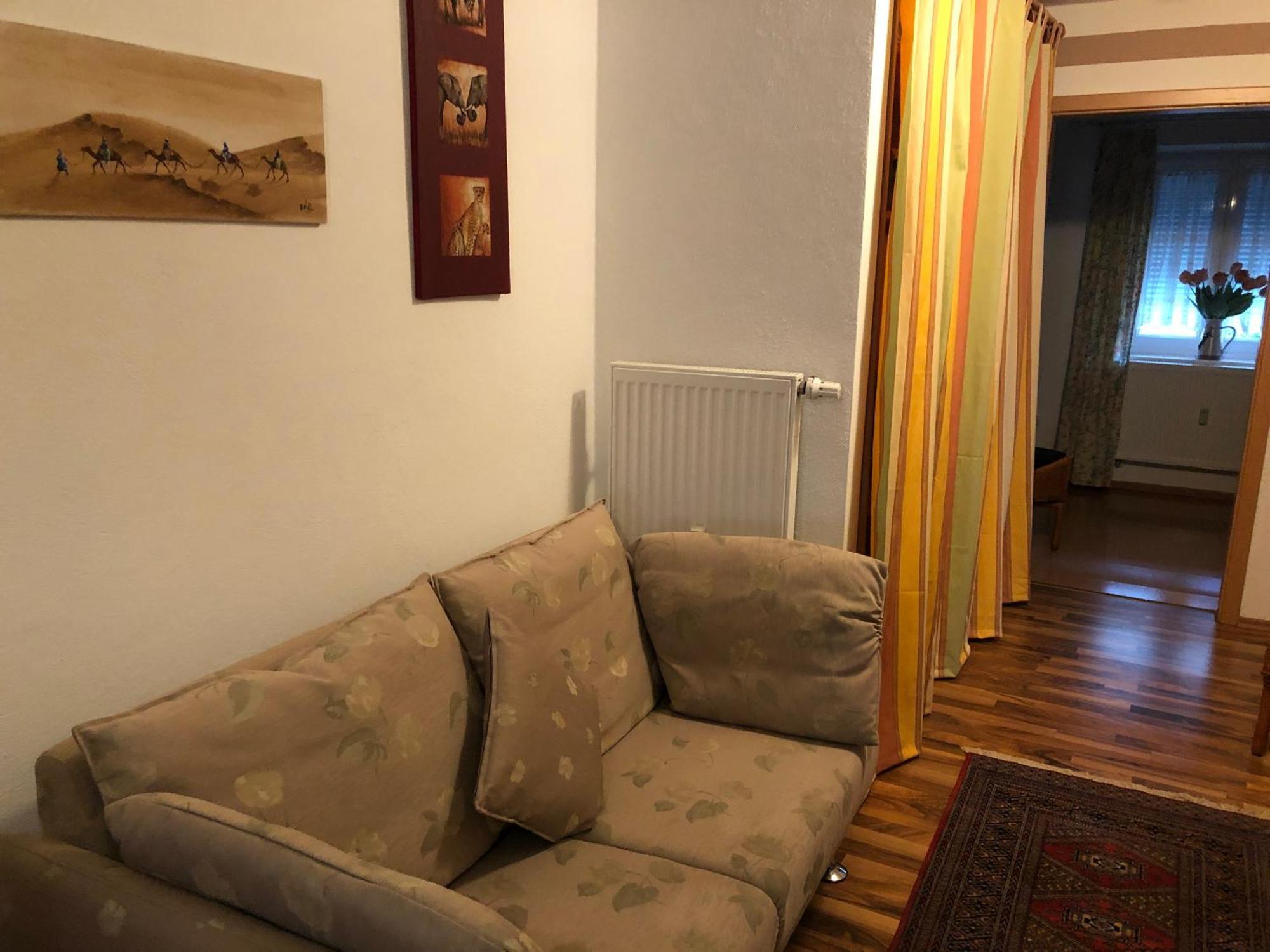 Schoene Ferienwohnung In Bahnhofsnaehe Fuer Urlaub, Studium Oder Arbeit Deggendorf Exteriör bild